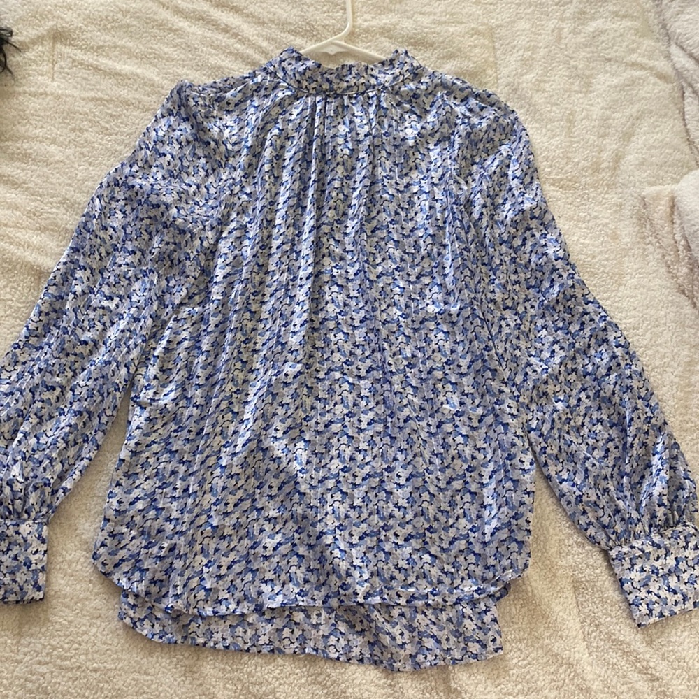 H&M blouse - Picture 2 of 4